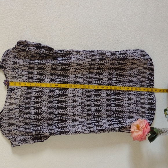 🖤 H&M Soft Sheer Black, White, Gray, Tan Print Sleeveless CoverUp Tunic Top US2 - Picture 5 of 12